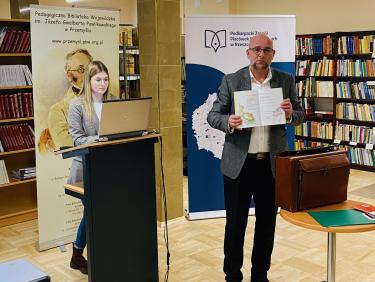 Krzysztof Kubaszek z SP Nr 7 i 9 w Jarosławiu prezentuje przykłady dobrych praktyk